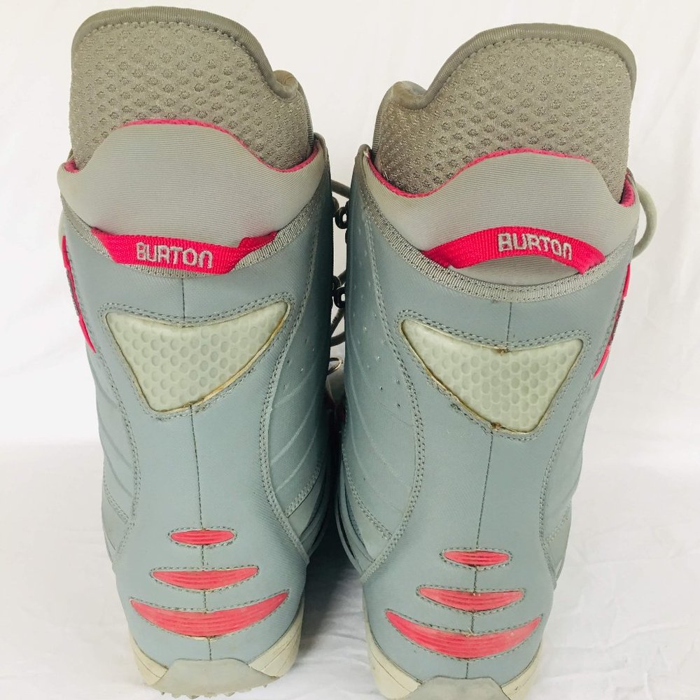 Burton Sapphire Snowboard boots size 7